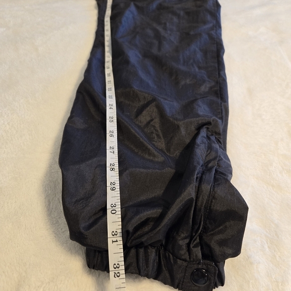 Turnpoint 90s Pants Large Nylon Joggers Black Swishy Track - Picture 10 of 14